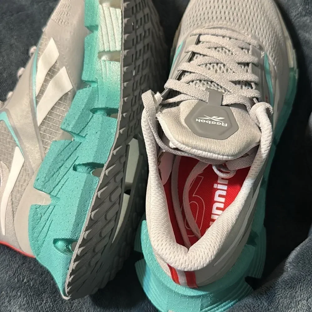 Reebok Floatzig Sneaker